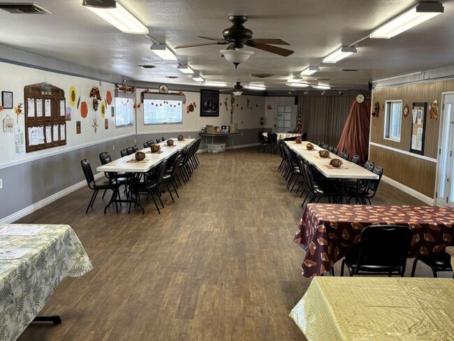 Building Photo - 3405 S Tomahawk Rd