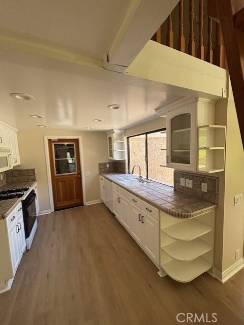 Building Photo - 722 Calle Bahia