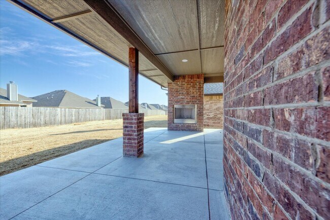 Building Photo - 9113 NW 118th St