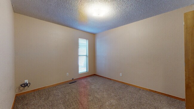 Building Photo - 8240 NW 85th St