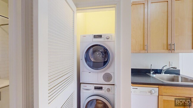 Primary Photo - 117 E 89th St