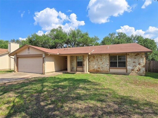 Building Photo - 12111 Saxony Ln