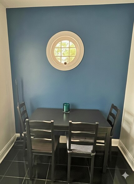 Building Photo - 1429 Lyon Ct