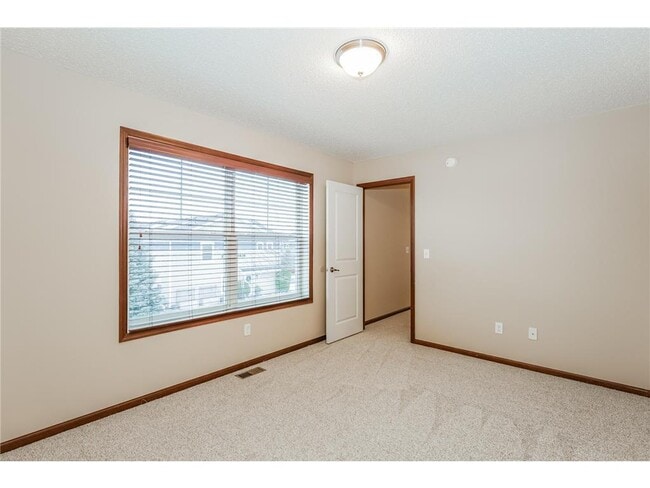 Building Photo - 15640 60th Ave N