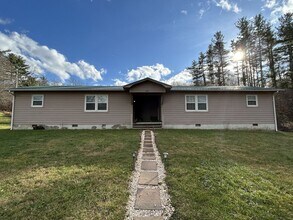 Building Photo - Brown's Chapel Duplex