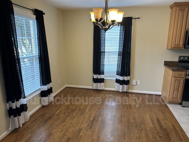 Building Photo - 1133 Wimbledon Rd