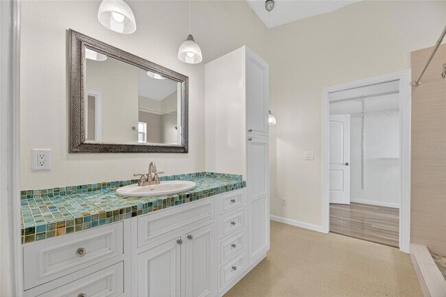 Building Photo - 775 182nd Ave E