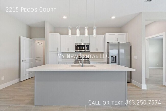 Building Photo - 2215 Pecos Ct