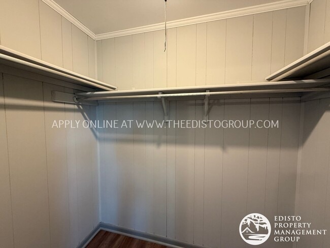 Building Photo - Remodeled Country Home with Privacy, Stora...
