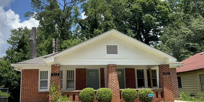 Primary Photo - 975 Byron Dr.