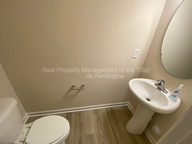 Building Photo - 3907 Copperfield Ct