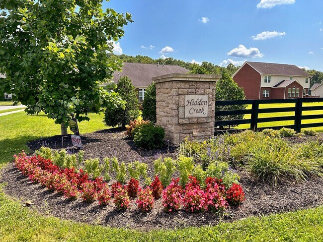 Building Photo - **RARE, EXECUTIVE HOME ON OVER HALF AN ACRE IN WILLIAMSON COUNTY BRENTWOOD ZONED FOR BRENTWOOD MI...
