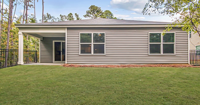Building Photo - Creekside Farms