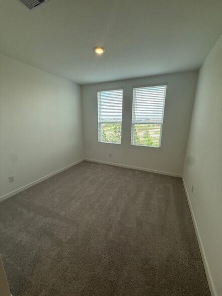 Building Photo - 12623 Blue Catfish Ln