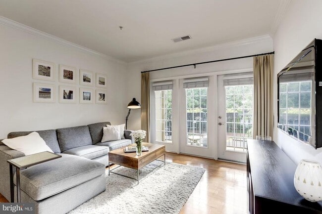 Building Photo - 11800 Old Georgetown Rd