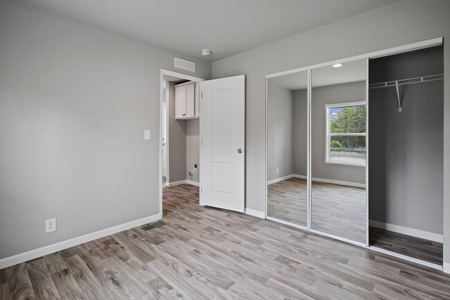 Building Photo - Welcome to Drafter Valley! Spring Into Sav...