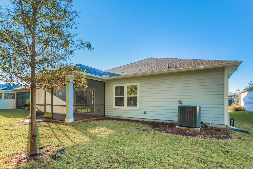 Building Photo - 16162 Blossom Lake Dr