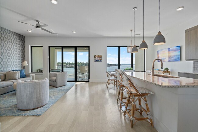 Building Photo - 15260 TX-105