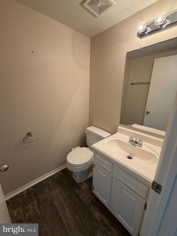 Building Photo - 5404 Doral Dr