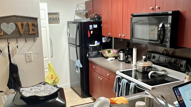 Building Photo - 15550 SW 80th St