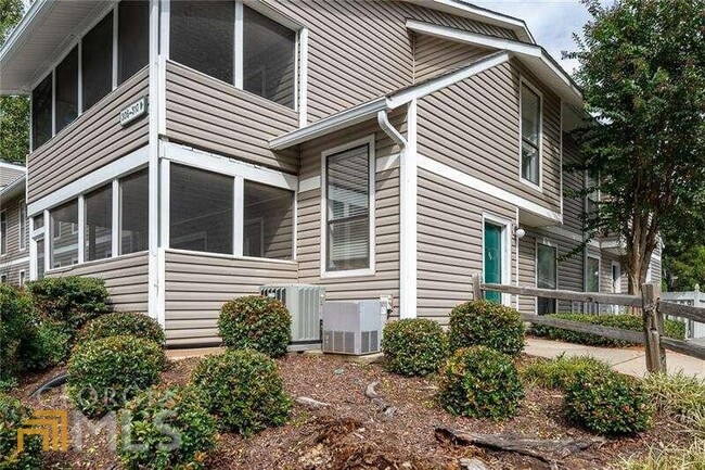 Building Photo - 306 Wynnes Ridge Cir SE