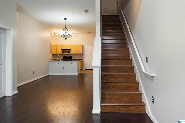 Building Photo - 2020 5th Ave S