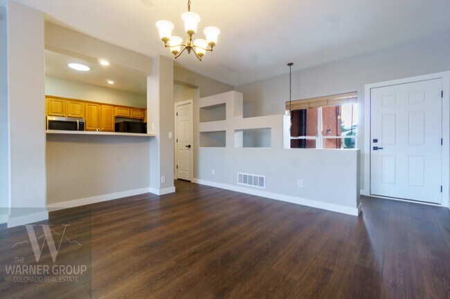 Building Photo - 2652 Thrush Grove