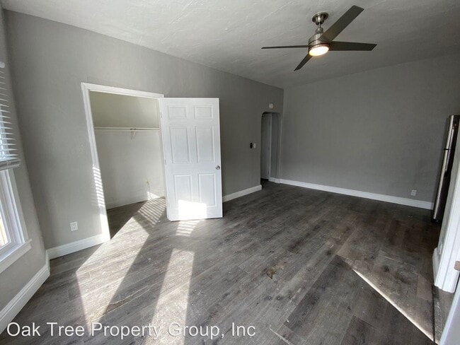 Building Photo - 5460 Bancroft Ave