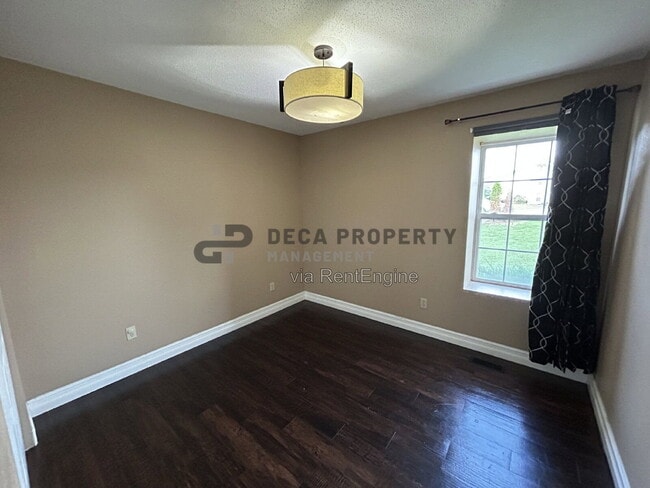 Building Photo - 4175 Whitehall Dr