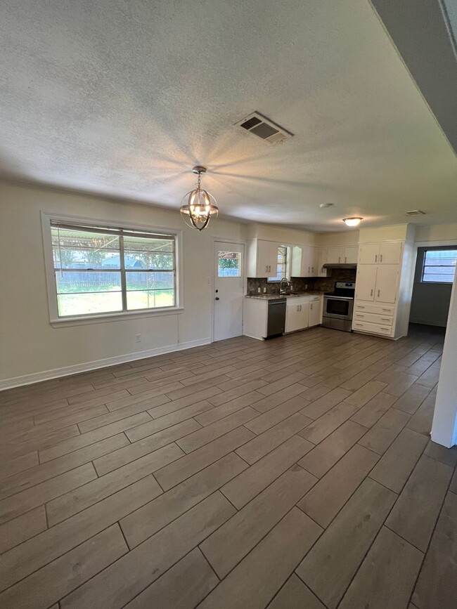 Building Photo - Anderson Island!