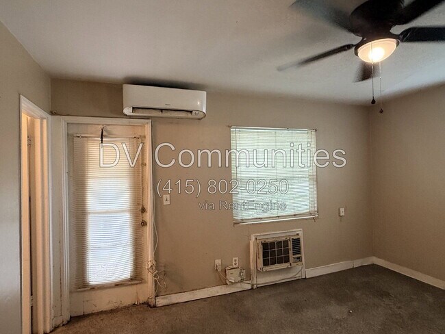 Building Photo - 1273 S Betty Ln