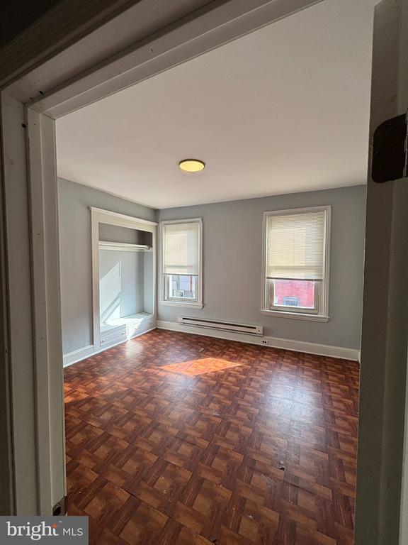 Building Photo - 2054 Bellmore St