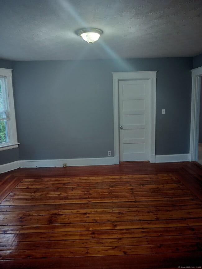 Building Photo - 50 Newington Ave