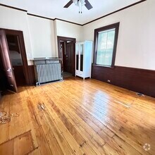 Building Photo - 84 Ellery St