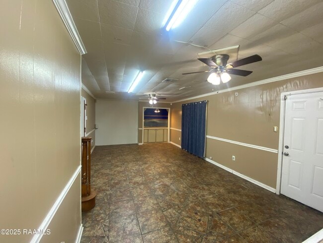 Building Photo - 1656 Bellridge Dr