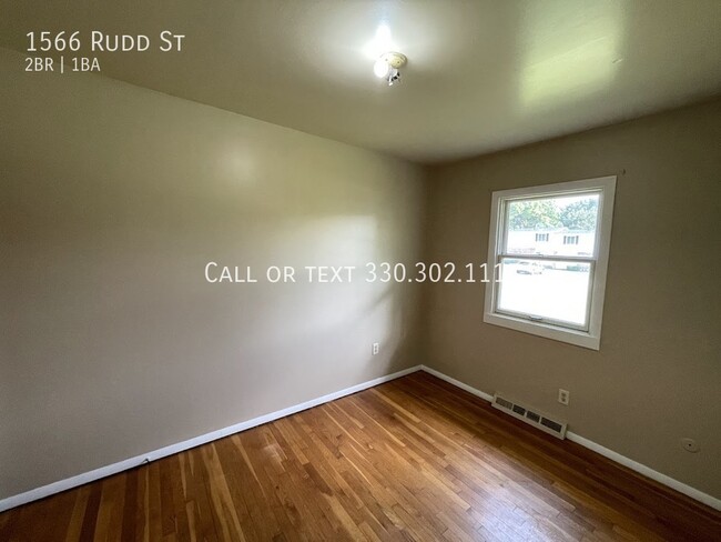 Building Photo - Two bedroom duplex for rent in Southwest A...