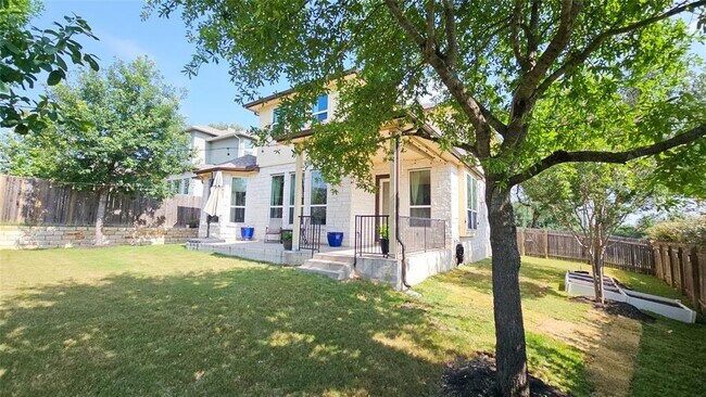 Building Photo - 6701 Serlio Dr