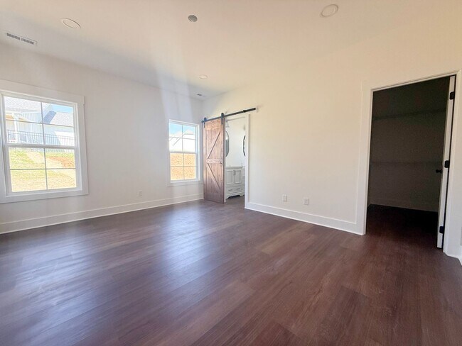 Building Photo - Brand-New 3-Bedroom Home with 2-Car Garage, Covered Porch, and Modern Finishes