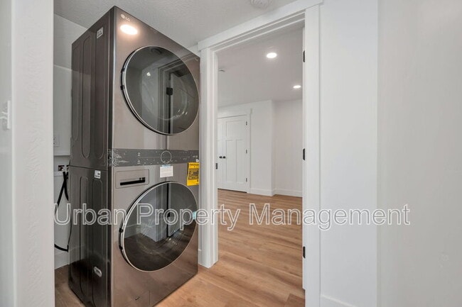 Building Photo - 4011 Serenity Ln