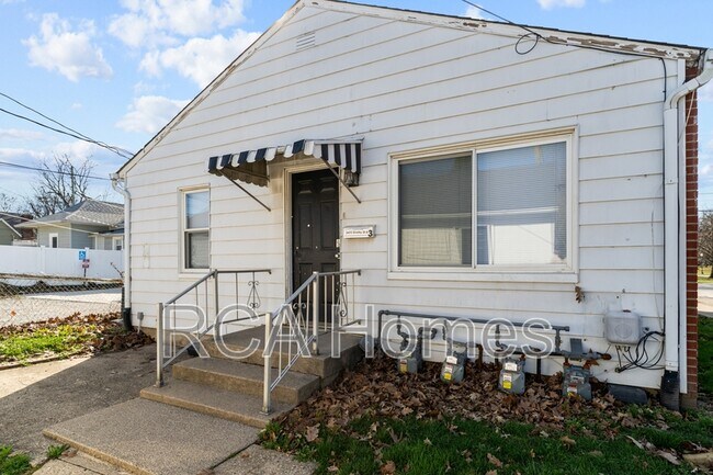 Building Photo - 2435 Shelby St