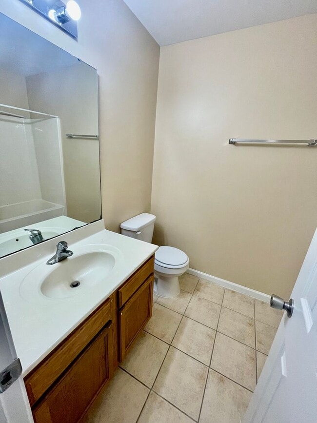 Building Photo - Welcome to this beautiful 4-bedroom, 2.5-b...
