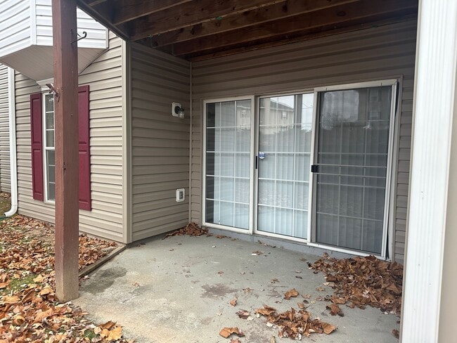 Building Photo - 114 Timberlake Terrace