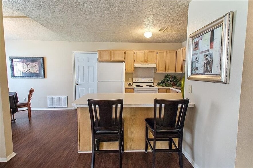 Building Photo - 3166 W Anne St