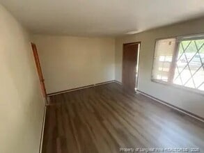 Building Photo - 5435 S Sumac Cir