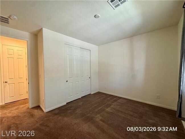 Building Photo - Beautiful 4BR Home with Huge Loft, Gourmet Kitchen & Covered Patio