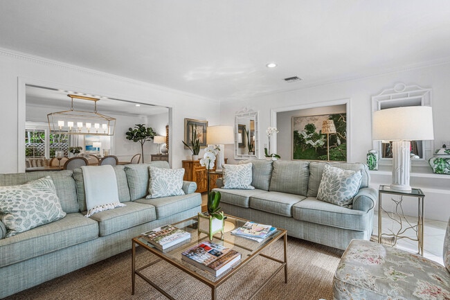 Building Photo - 241 List Rd