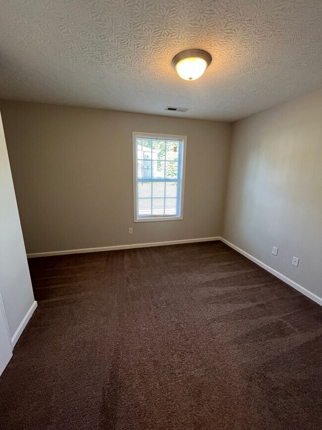 Building Photo - Upper Stone Apartments