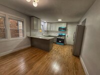 Building Photo - 1619 E 74th Pl