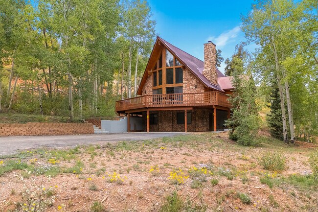 Building Photo - 656 Aspen Dr