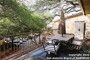 Primary Photo - 8642 Fredericksburg Rd